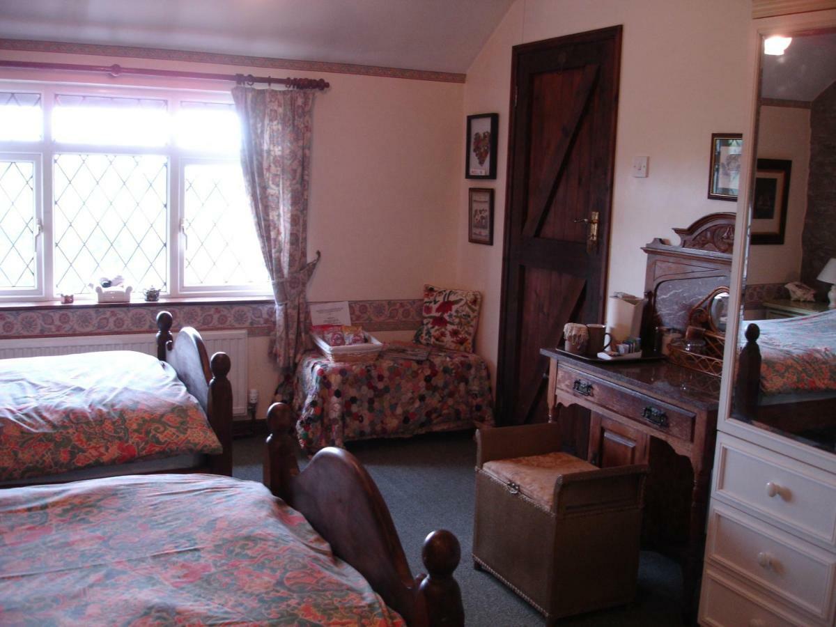 Five Saints Farmhouse B&B Pumpsaint Екстериор снимка